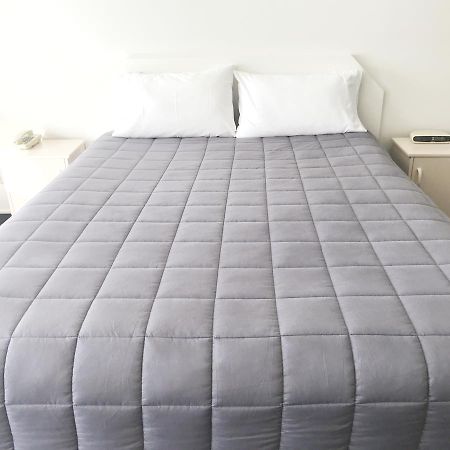 Avalon Manor Motel Мотуека Екстериор снимка