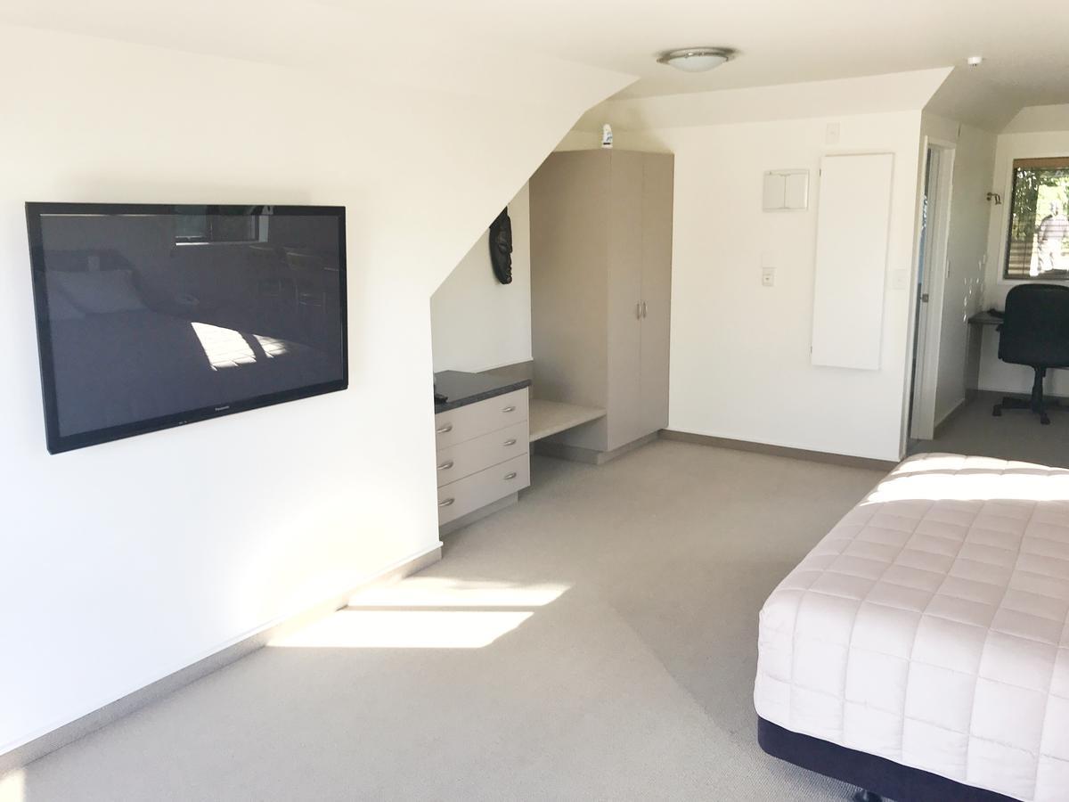 Avalon Manor Motel Мотуека Екстериор снимка