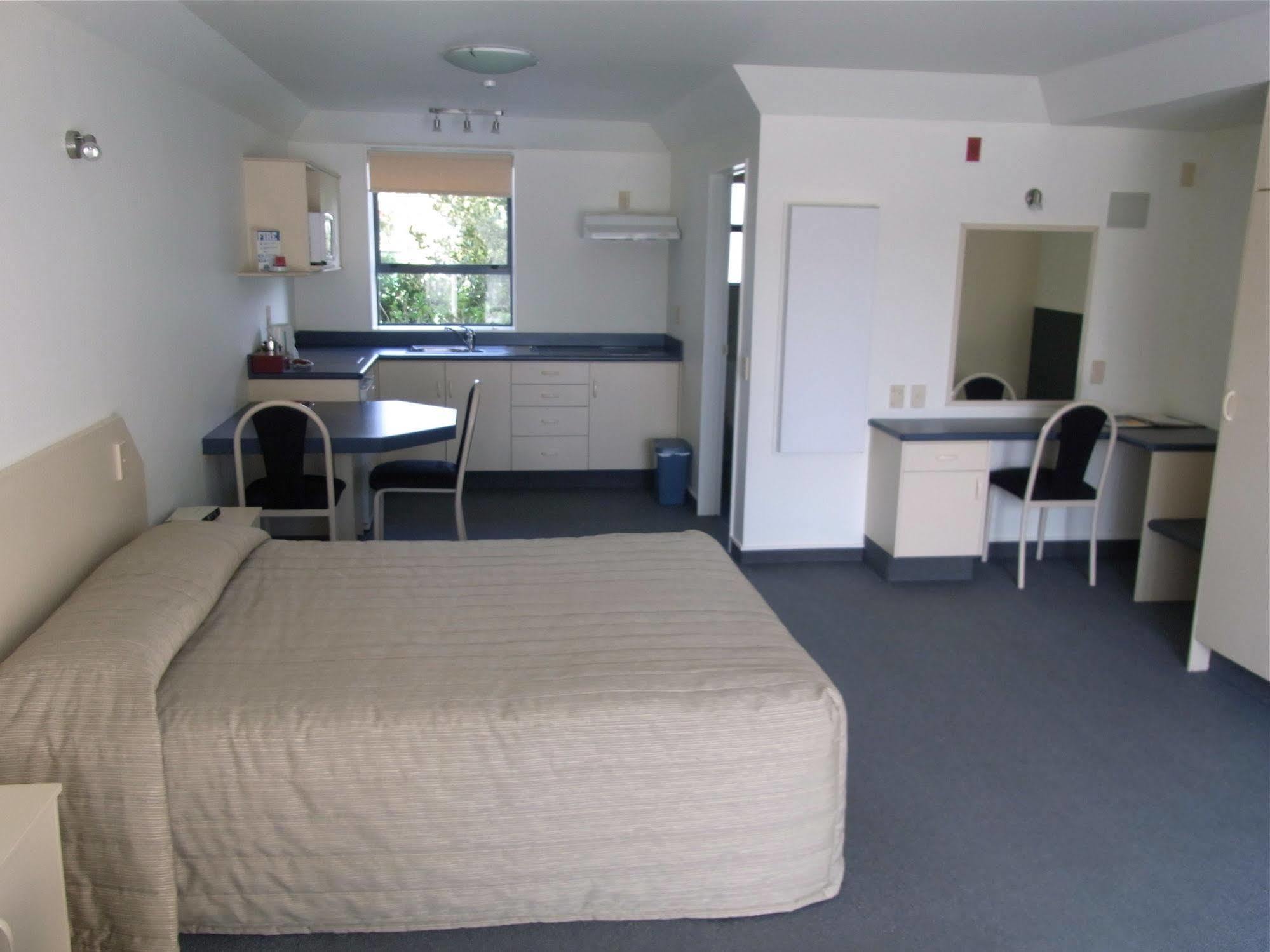 Avalon Manor Motel Мотуека Екстериор снимка